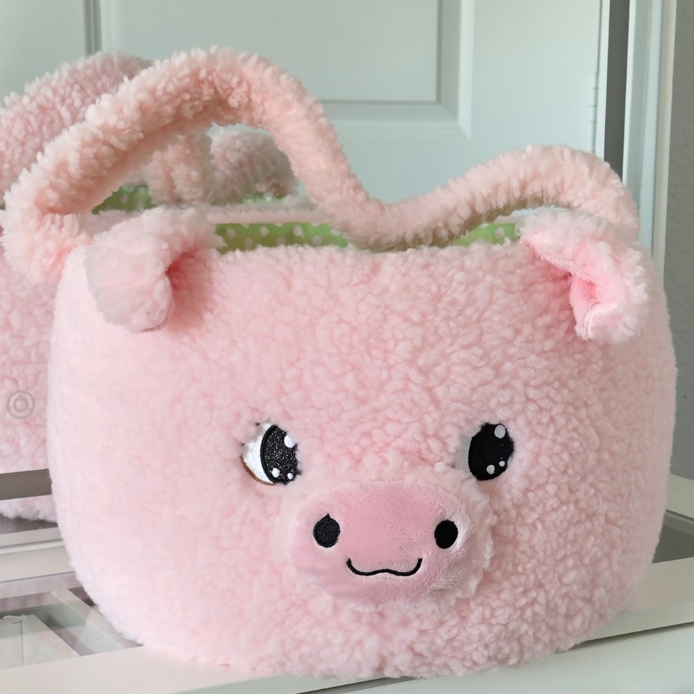 Meet your Posher, Mia